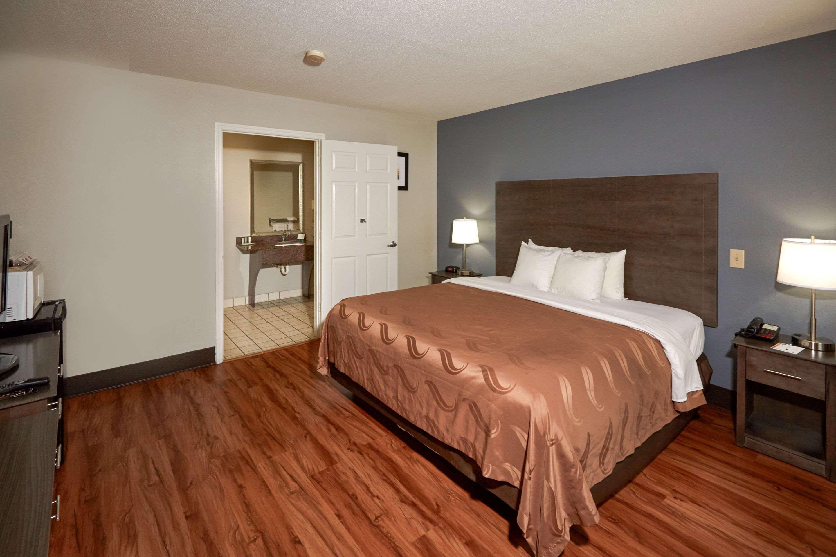Quality West Near Fort Eisenhower 2* Augusta